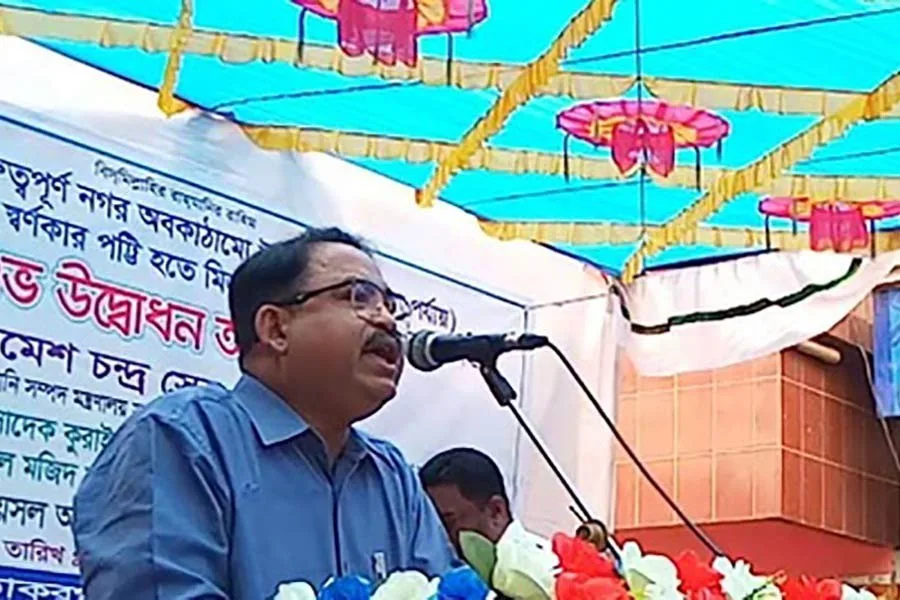 স্বর্ণকার পট্টি–মির্জা পাম্প সড়ক পুনর্নির্মাণকাজের উদ্বোধন অনুষ্ঠান
